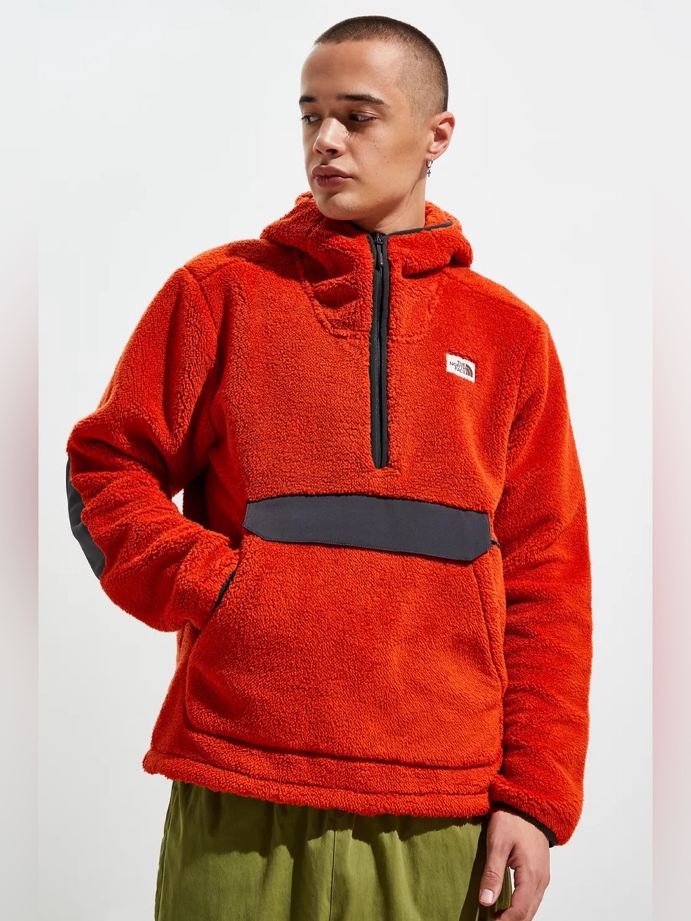 Urban Outfitters x The North Face Campshire Sherpa Fleece Hoodie Sweatshirt M